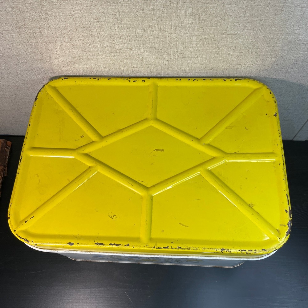 Vintage Chein Co Metal Bread Box Floral Motif Made in USA 1970's - Picture 13 of 14